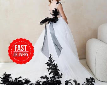 Flower girl dress, Black kid dress with train, Tulle black dress, Toddler Black Dress