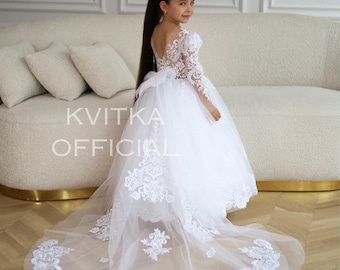 White flower girl dress toddler, Long sleeve flower girl dress, Flower Girl gown, Girl wedding dress