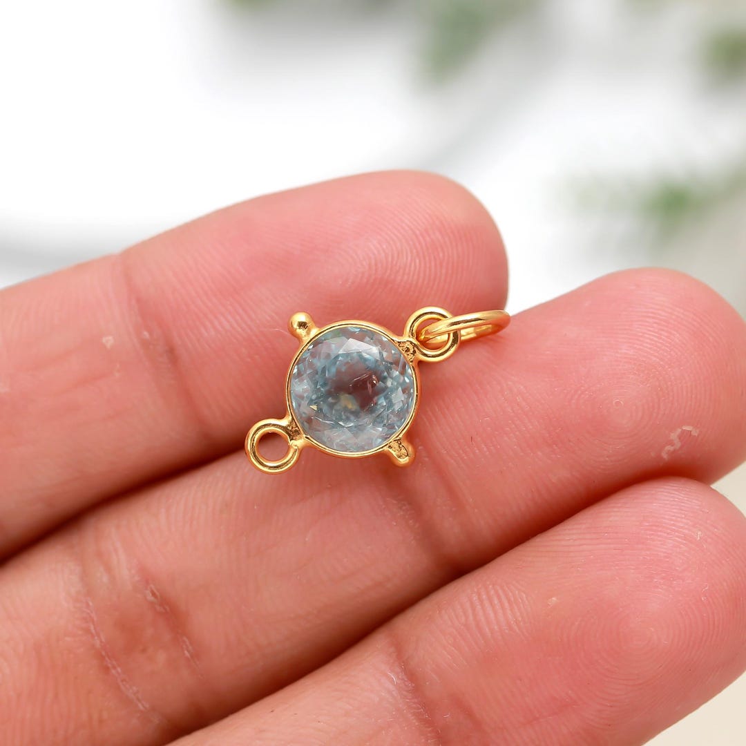 天然アクアマリン18金ゴールドチャーム、ゴールドチャームペンダント