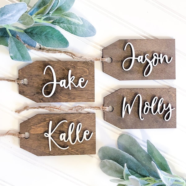 Personalized Wood Tags for Christmas Stockings, St. Nick Custom Name Tag, Family Christmas Gift Tags Keepsake, Name Place card, pet stocking