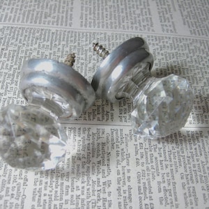 Glass and aluminium knobs, 1930's, for drawers or cupboards | 3.0cm diameter | Vintage ironmongery