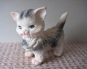 Edward Mobley cat squeaky rubber toy | Larger size, 23cm high | Moving head and eyes with lashes |  Vintage plastic toy | 1960's toys