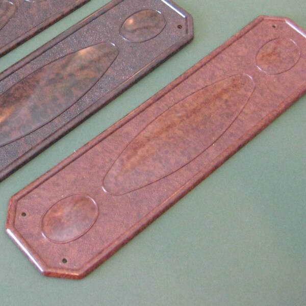 1940's Bakelite finger plate | 28cm long | 1940's ironmongery | Vintage ironmongery | Bakelite ironmongery | Door furniture