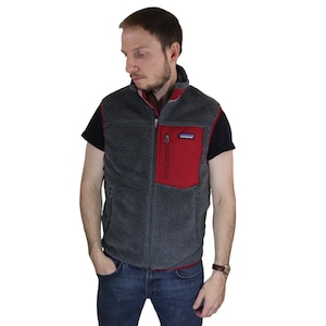 Vintage Y2K Patagonia Retro-X Deep Pile High Loft Sherpa Fleece Vest Mens Size Small Gray Red Sleeveless Jacket Full Zip Windproof Winter