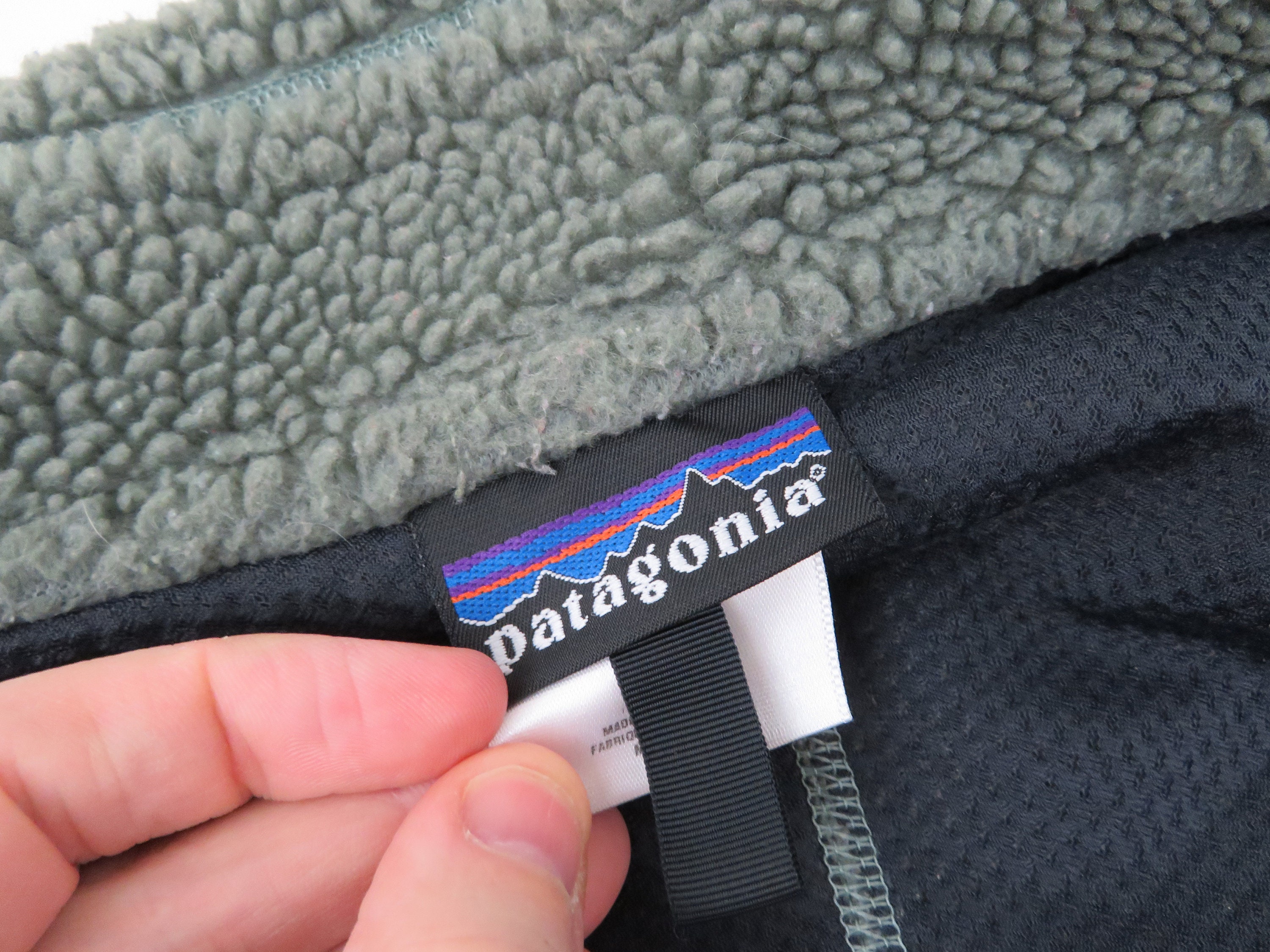 Vintage 90s Y2K Patagonia Men's Relaxed Baggy Retro-x Vintage 90s Y2K Patagonia Men's Relaxed Baggy Retro-x