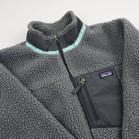 Vintage Y2K Patagonia Retro-X Deep Pile Windproof Fleece Jacket Kids Boys Girl Unisex Size Medium 10-12 Gray Blue Full Zip Spring Sweatshirt View 3