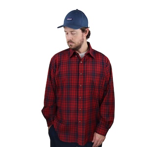 Vintage 80s Sir Pendleton Christmas Merino Worsted Wool Shadow Plaid Flannel Button Down Up Lodge Board Shirt Mens Large Red Long Sleeve