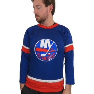 Vintage HY Sport 70s 80s New York Islanders NHL Hockey Jersey Mens Size Small Medium Pullover Made In USA Long Sleeve Nylon Athletic Sports
