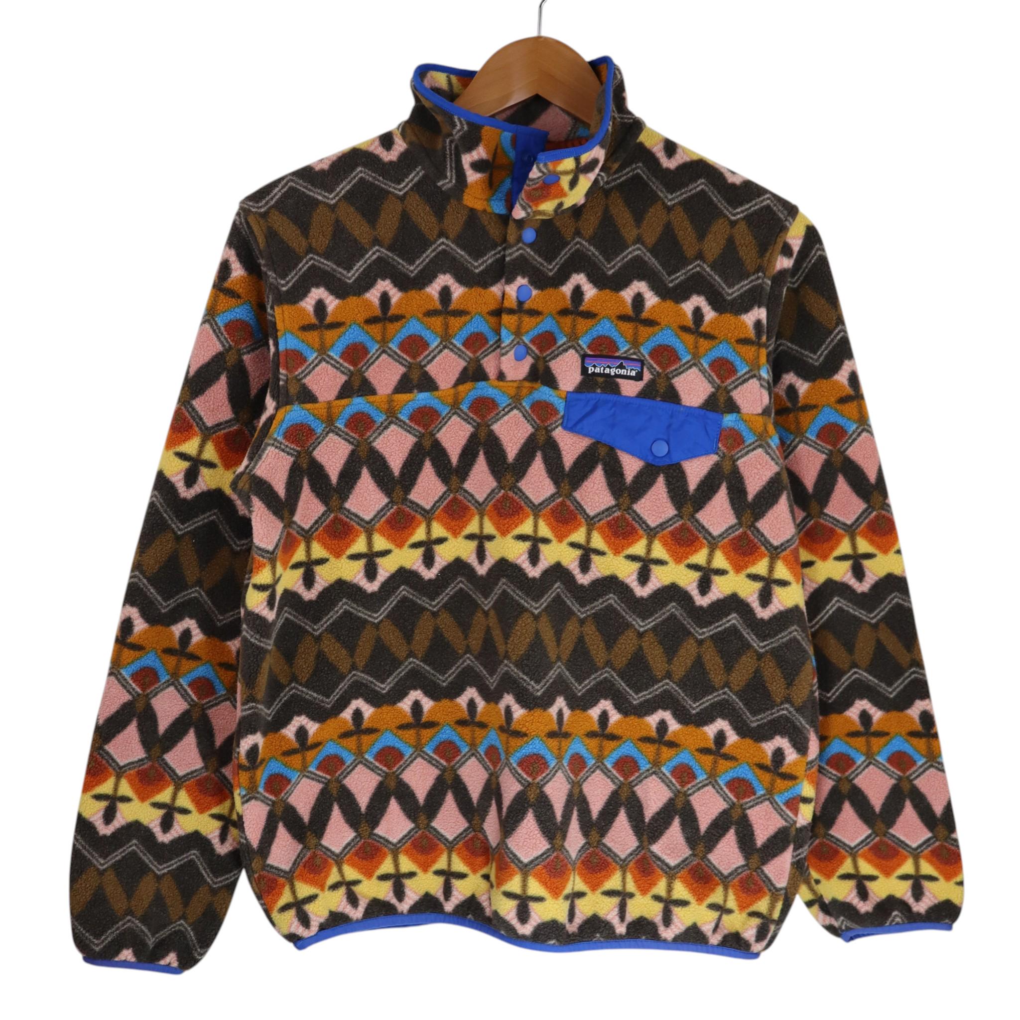 Y2K patagonia beneficialT's 企業物ブラック激レア‼︎ Y2K Patagonia Aztec Champions Big Anthos Pink Tribal All Over