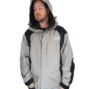 Vintage Y2K The North Face Mountain Light Gore Tex Ski Parka Waterproof Jacket Mens Medium Retro Brown Black Hooded Rain Coat Gorpcore Ski