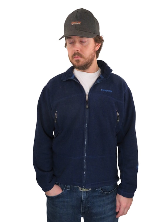 Patagonia r3 fleece jacket deals