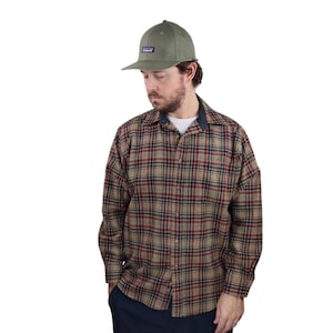 Vintage 80s Pendleton Shadow Plaid Virgin Umatilla Wool Flannel Christmas Lodge Board Shirt Mens Medium Red Long Sleeve Button Down Hunting