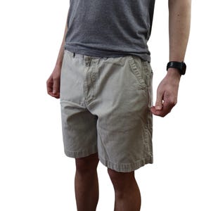 Vintage 1997 Patagonia 8&quot; Cotton Canvas Denim Stand Up Hiking Shorts Size 32 34 Green Khaki Work Outdoors| Knee Length 8.5 inch Inseam | 90s