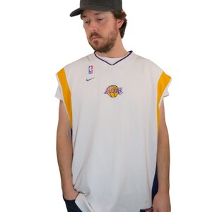 希少 NBA レイカーズ ウォームアップジャージ シューティング 刺繍 NBA LAKERS レイカーズ ゲームシャツ シューティングシャツ