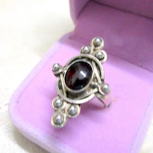 Wonderful decorative silver ring with garnet 925 size 59 18.75 mm garnet ring ladies ring silver gift dark red stone