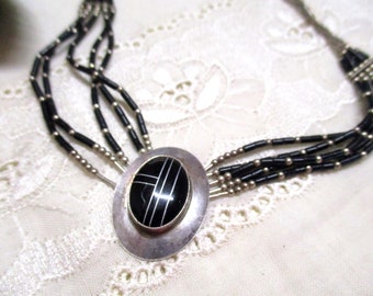 S 51 Navajo silver necklace vintage liquid silver necklace 925 silver onyx stone black silver tribal south west 44 cm black stone