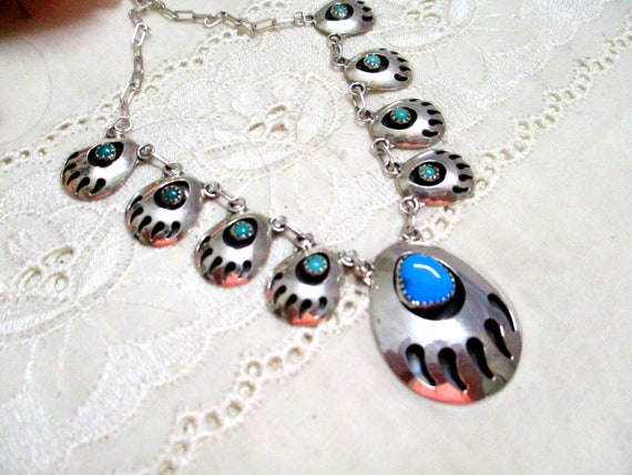 Vintage zuni navajo bear - Gem