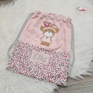 Turnbeutel, Sportbeutel, Sporttasche Kinder bestickt, Boho Bär, Blumen