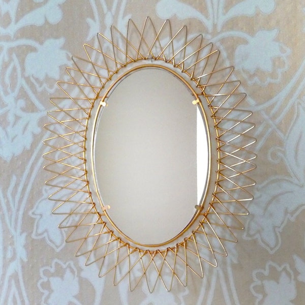 miroir vintage OVAL doré SUNBURST, Starburst, miroir ovale doré, miroir français, cadre doré, STARBURST des années 1960, Paris