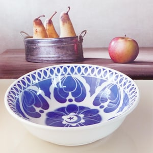 RARE Digoin AICHA Orientalist Salad BOWL, Blue white bowl, Cobalt Blue bowl, French Ironstone, Pasta bowl, arabesque, in perfect condition