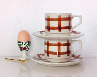 2 Large tea CUPS and SAUCERS, Moulin des Loups, Brown Gingham, Checkered cups, Large coffee cups, Chocolate cups, French Bistrot