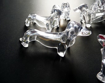 フランス製ヴィンテージアクリル製ダックスフンド型カトラリーレスト