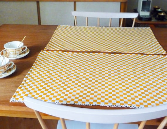 Vintage Yellow Damier Placemats: Handmade Checkered Cotton Curtains (61 x 37 cm)