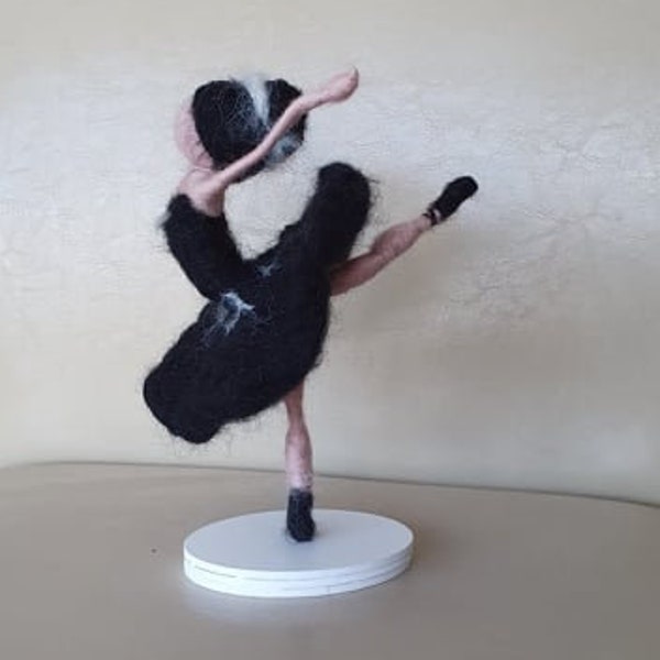 Black graceful ballerina felted figurine, swan lake figure , needle felted ballerina ,Art Balllerina doll, Hand made, Ballet figure