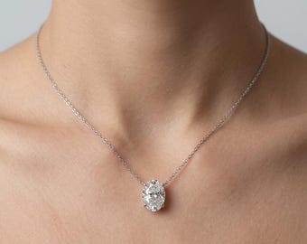 IGI Certified Oval Diamond Solitaire Pendant Necklace for Women in 18k Gold.