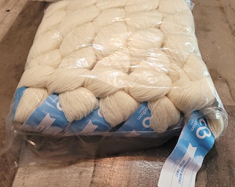 Cloudborn Fibers, Superwash Merino Sport Twist - Ecru - 10 skeins {one lot}