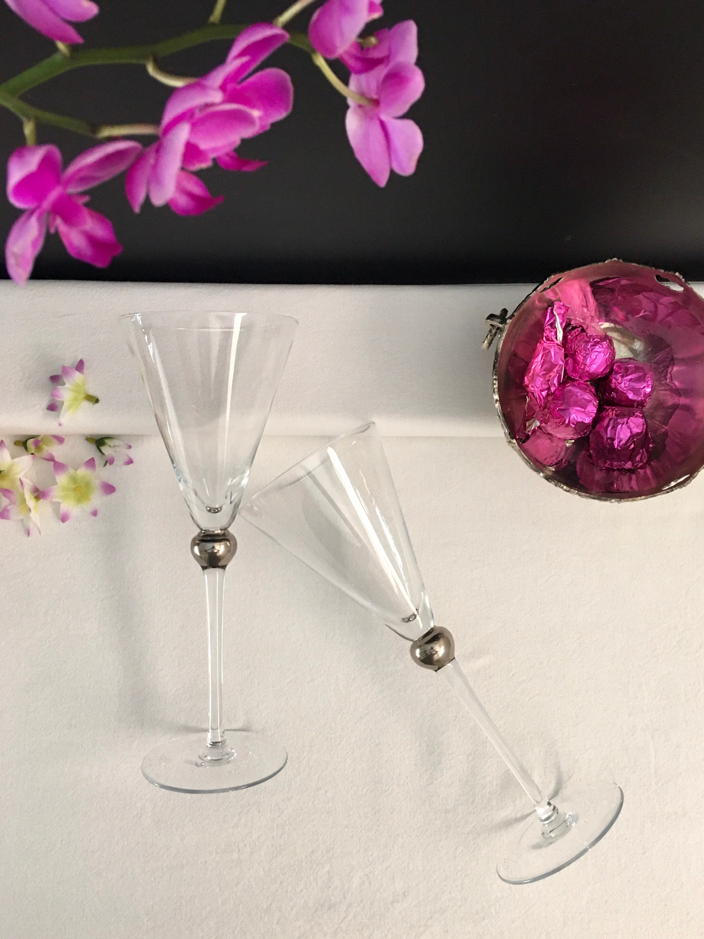 Champagne Flutes Elegant/ Bell Shaped Champagne Flutes/ Etsy