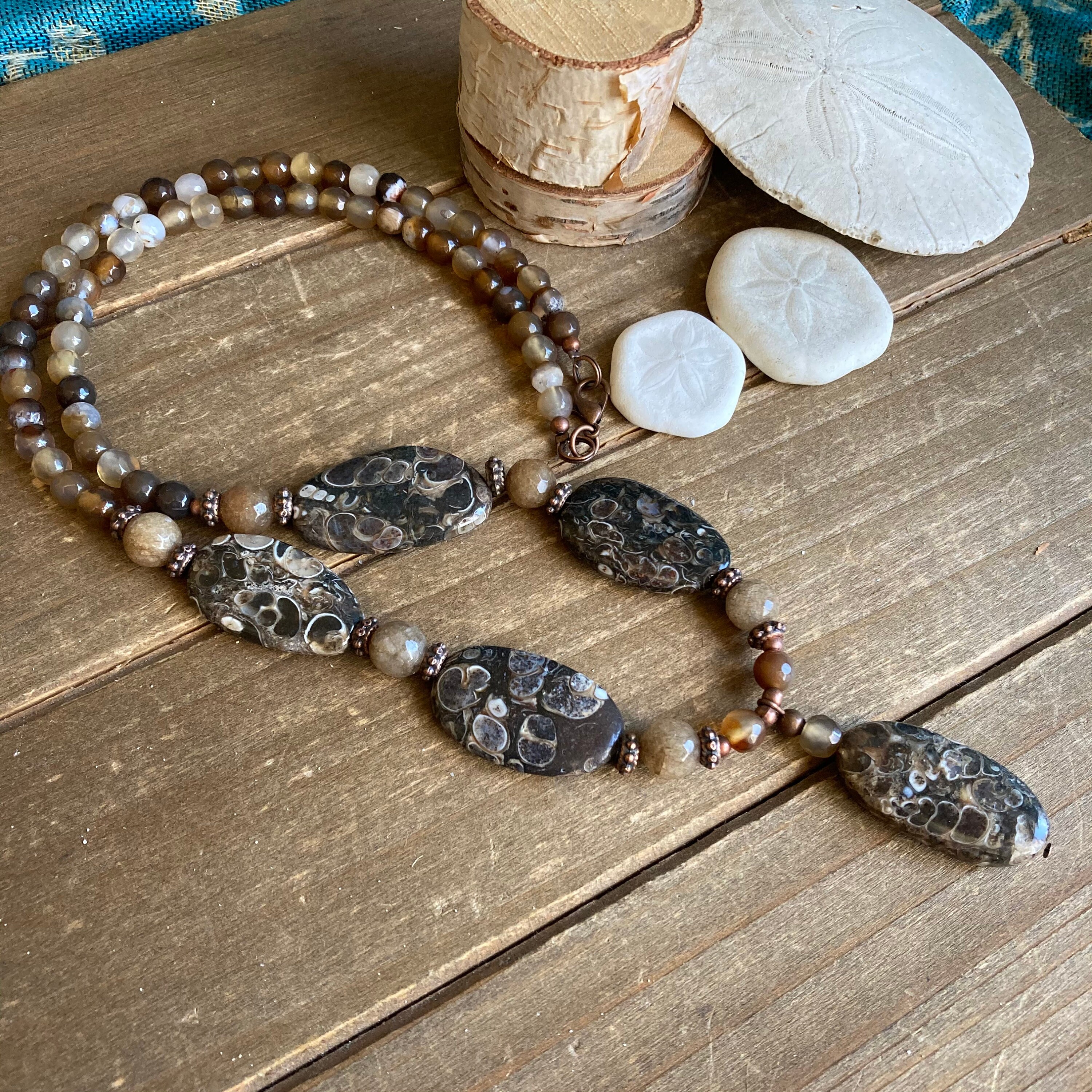 Tribal Necklace Turritella Fossil Agate Pendant Brown Beaded