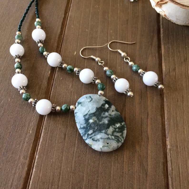 Stone jewelry set Green moss agate set pendant set white jade beaded set necklace earrings set oval boho tribal unique jewelry for women SLD