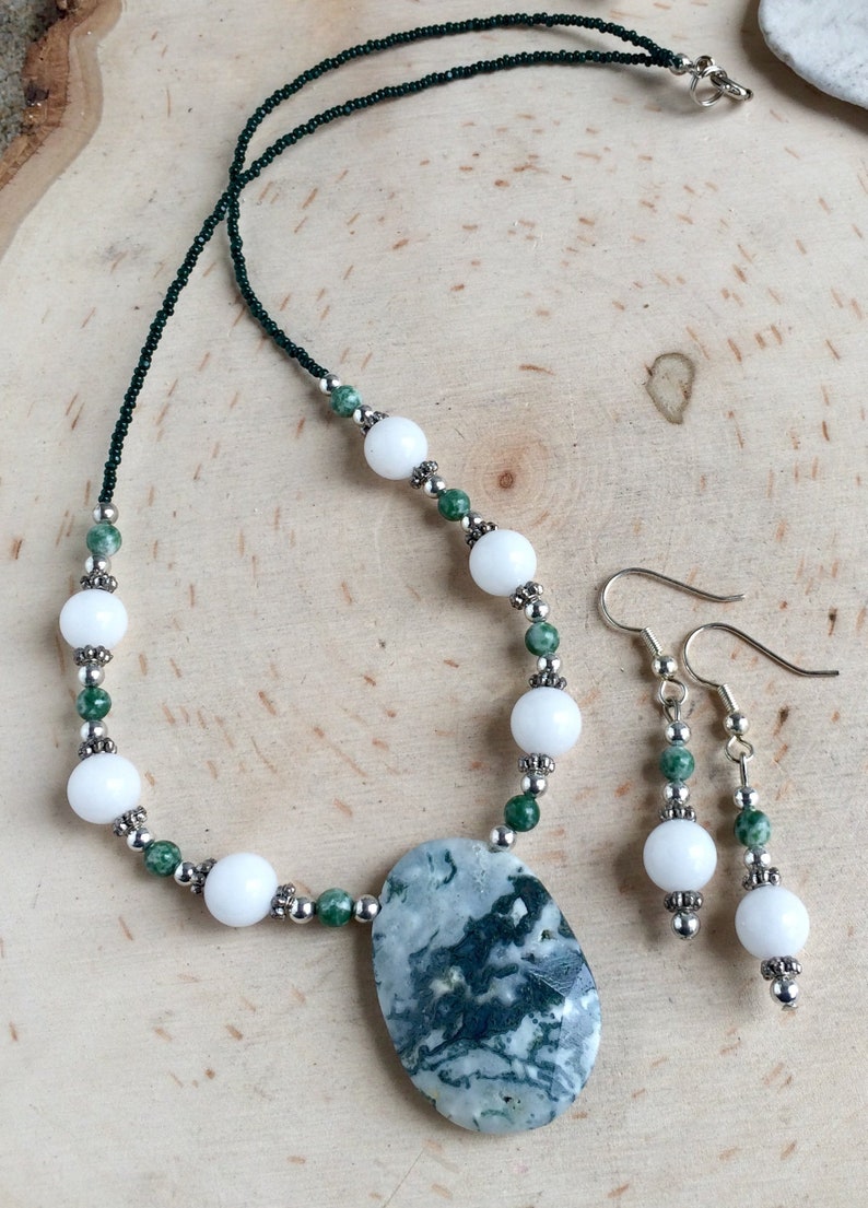 Stone jewelry set Green moss agate set pendant set white jade beaded set necklace earrings set oval boho tribal unique jewelry for women SLD