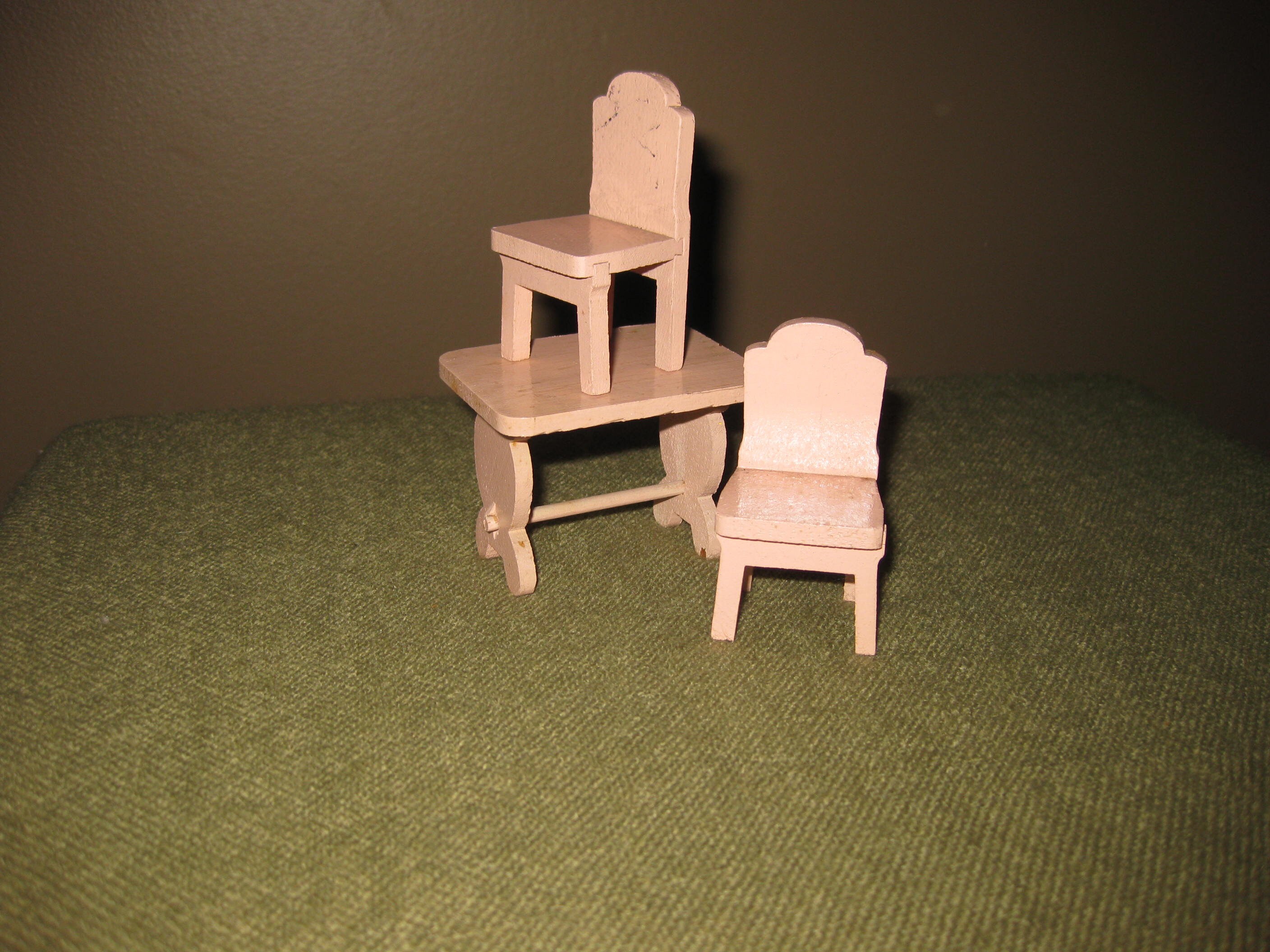 vintage dollhouse furniture