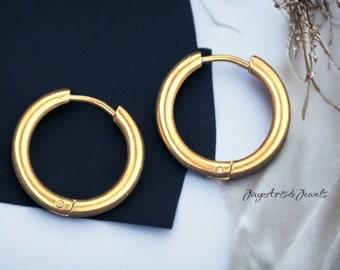 Boucles d'oreilles créoles dorées, créoles dorées résistantes à l'eau, créoles en acier inoxydable, boucles d'oreilles minimalistes dorées, bijoux du quotidien, cadeau pour elle