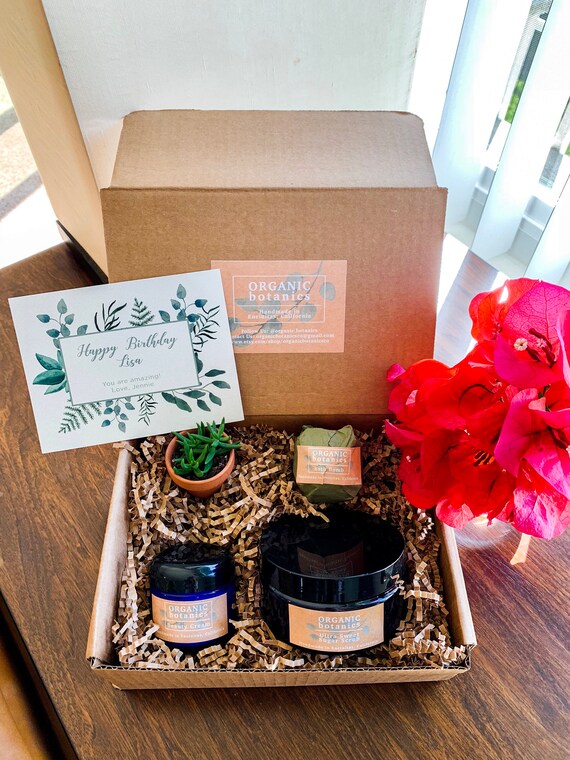 Quarantine on sale gift box