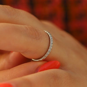 Platinum Diamond Ring, Half Eternity 950 Platinum Wedding Band, VS Natural Diamond Ring, Rounded Wedding Band, Minimalist Real Diamond Ring