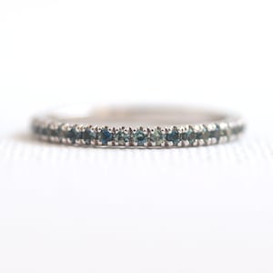 Blue Sapphire Eternity Band 14K White Gold, Stacking Light Blue Gradient Sapphire Ring, Round Cut Eternity Band, Full Eternity Wedding Band,