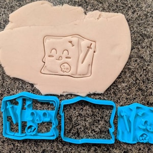 Gelatinous Cube, Cookie Cutter or Embosser Stamp 3 in/7.62 cm Wide