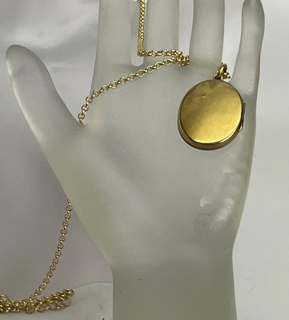 Locket - image 3
