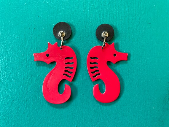 Seahorse Pierced Earrings - image 2