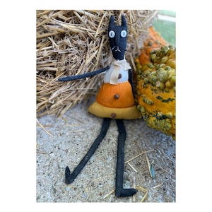 Primitive Candy Corn Black Cat