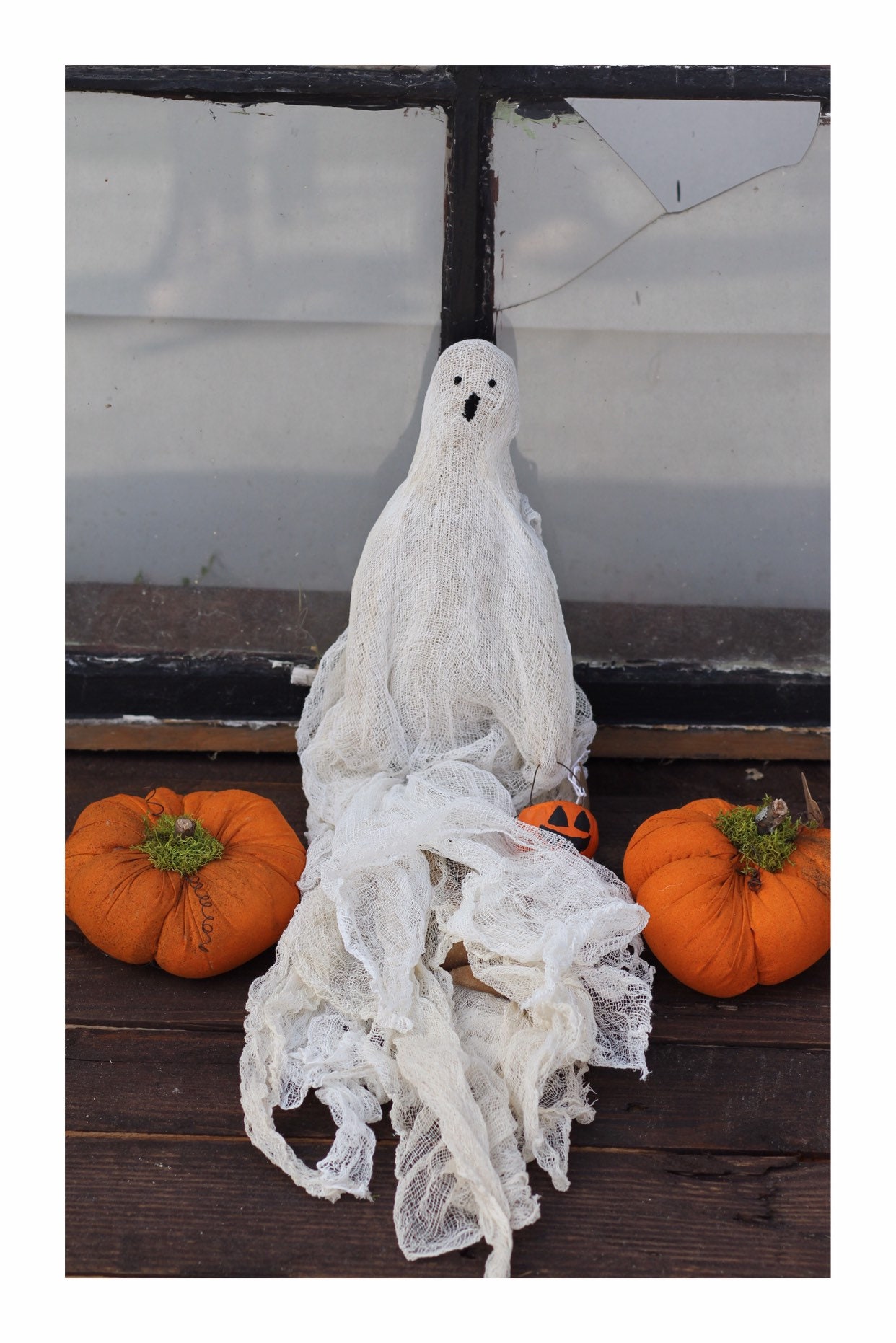 Primitive Trick or Treater Sitting Ghost - Etsy