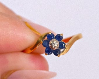 Vintage 10K Gold Sapphire & Diamond Flower Ring, Natural Blue Sapphire Floral Stacking Ring, Size 6.75, September Birthstone, Birthday Gift