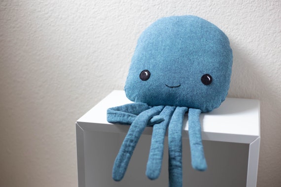 jellyfish cuddly toy