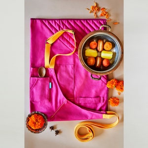 Baker Apron w. Built-in Mittens | Chef Apron for Man or Woman | 100% Cotton Canvas | Kitchen, Restaurant, Professional | Mother&#39;s Day Gift