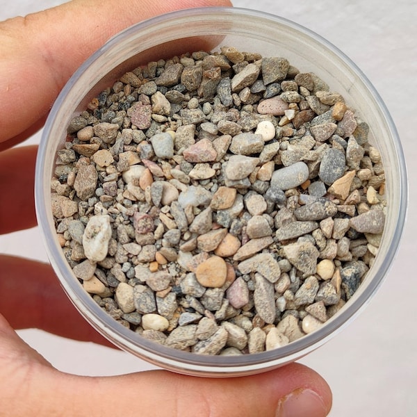 earth and crushed stone mix Diorama  200ml of product