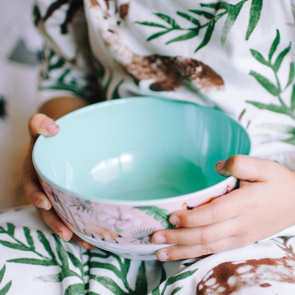 Large Pink illustrated kids bowl, melamine bowl , extra durable, kids tableware, Dishwasher safe dinnerware bowls