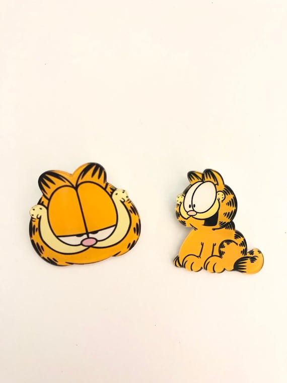 Garfield Pin Badge